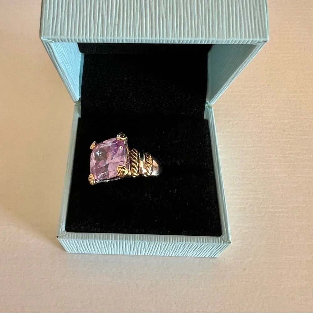 Cocktail Ring Cubic Zirconia Lilac Stone